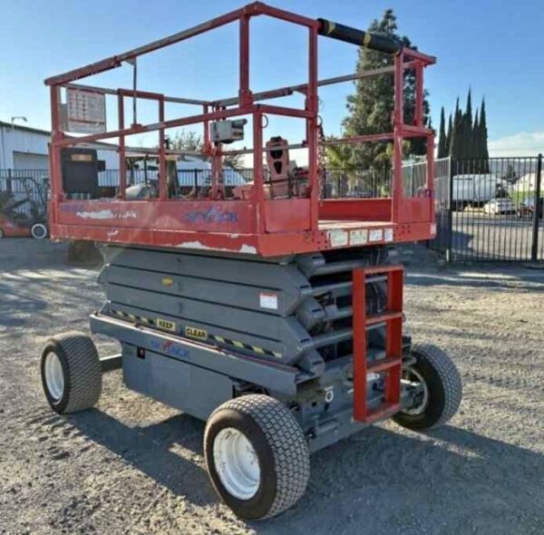 Skyjack SJlll6832 Todo terreno